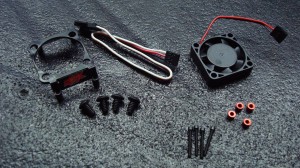 Accessory bag includes fan screws, shroud screws and spacers, fan X brace, and Hotwire adapter.